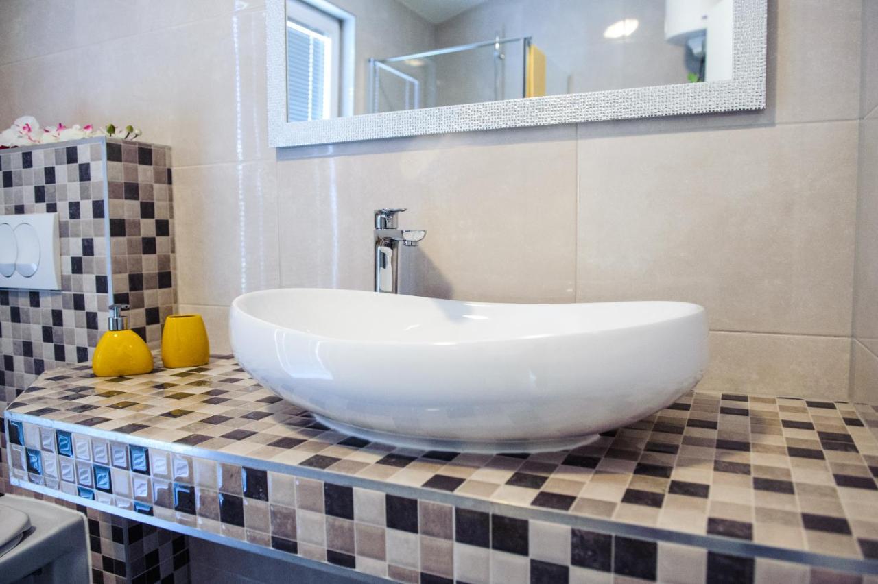 Apartman Sunny Vacay Kaštela Екстериор снимка